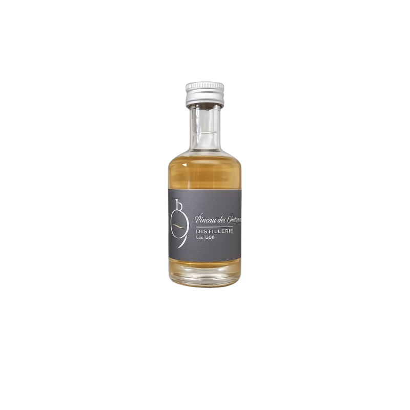 Bouteille de Mignonnette Très vieux Pineau - 30 ans